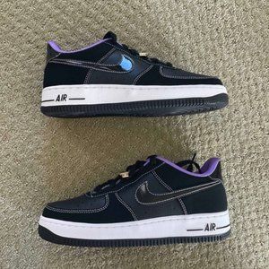 Nike Air Force 1 Lv 8 World Champs